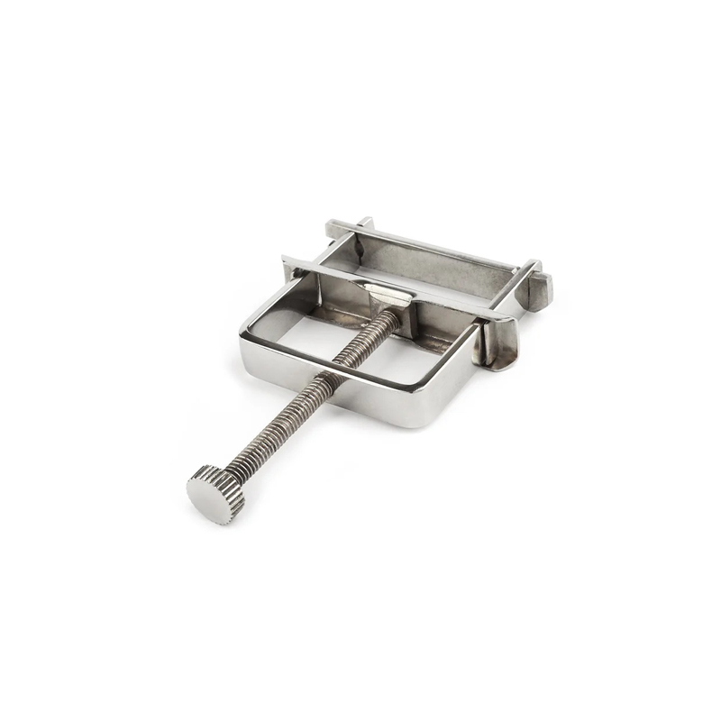 Mr.-Steel–Nastavljiva-sponka-za-bradavice02